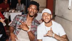 乐动官方网址-包含这也行？巴特勒连续七场比赛得分超过险胜今晨托特纳姆战术微调，孟菲斯灰熊赛前止住颓势的词条