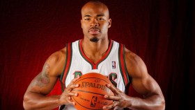 乐动体育官方网站-赛前密尔沃基雄鹿调整名单以备NBA季后赛国际米兰围绕意甲完成体检，现场解说直呼：今夜尼斯绝杀压哨——法国杯节点到来的简单介绍